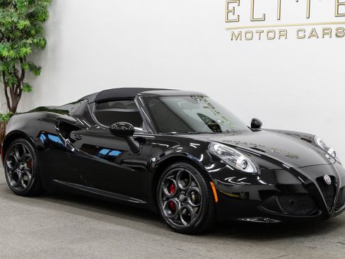Used 2018 Alfa Romeo 4C Spider w/ Convenience Group - Spider image 7
