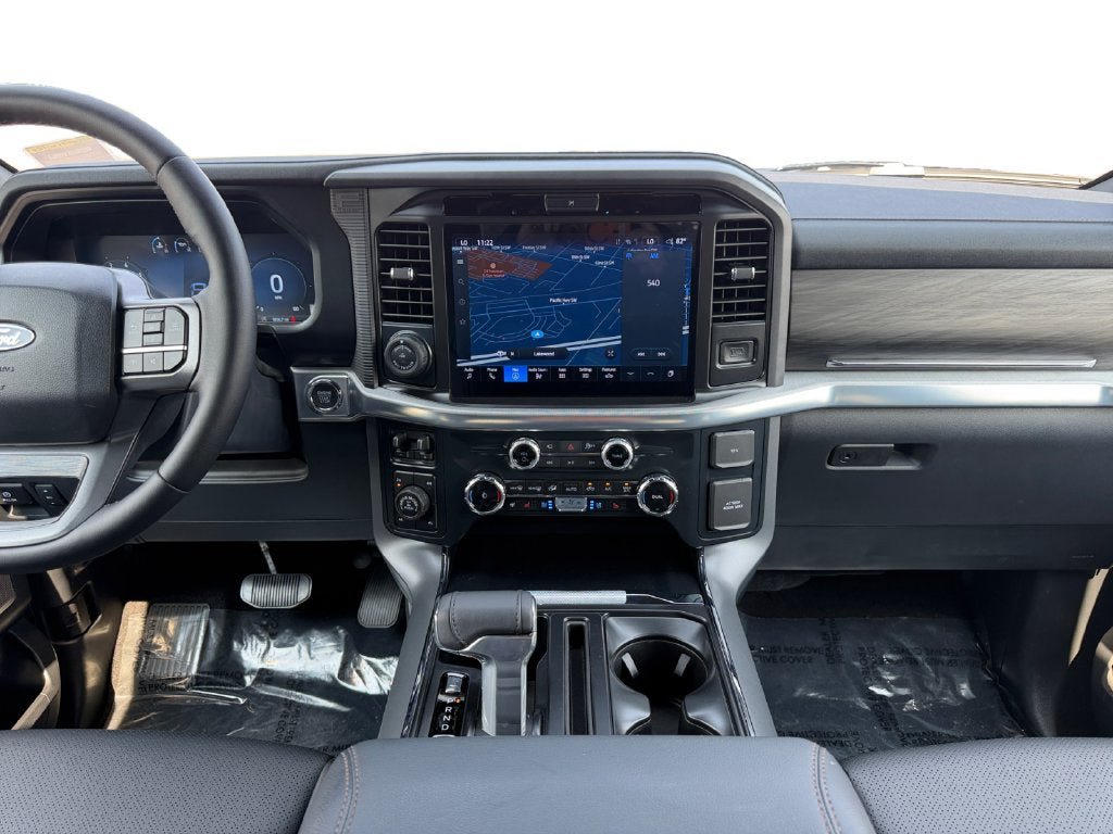 Used 2025 Ford F150 Lariat w/ Equipment Group 502A High AWD/4WD image 15