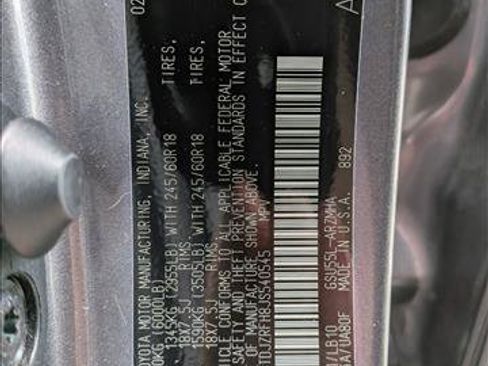 Used 2018 Toyota Highlander XLE AWD/4WD image 27