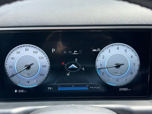 Certified 2023 Hyundai Tucson Limited AWD/4WD image 18