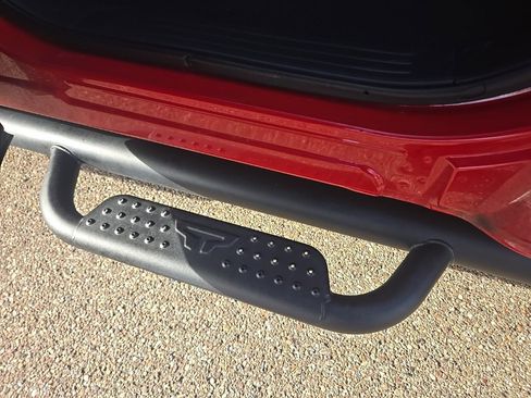 Used 2024 Nissan Titan SV w/ Accessory Utility Package image 33