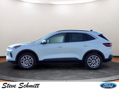 New 2025 Ford Escape SE image 15