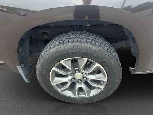 Used 2019 Chevrolet Silverado 1500 LT w/ All-Star Edition RWD image 11