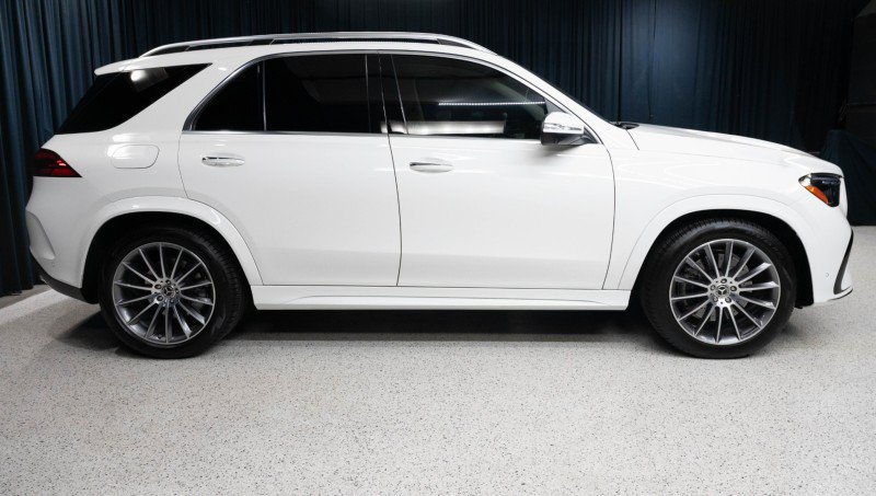 Certified 2026 Mercedes-Benz GLE 450 4MATIC image 4