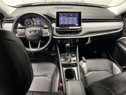 Used 2022 Jeep Compass Latitude AWD/4WD image 4