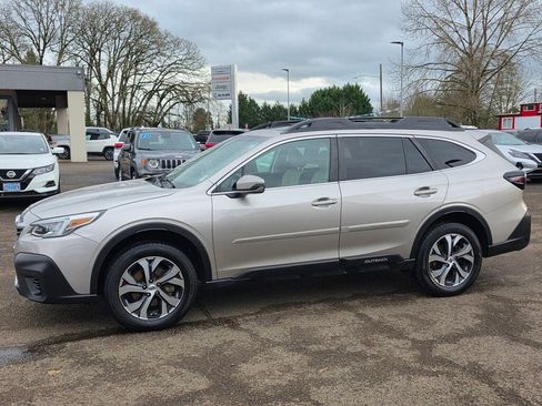 Used 2020 Subaru Outback Limited image 33