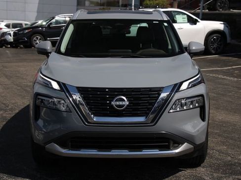 Certified 2023 Nissan Rogue Platinum FWD image 8