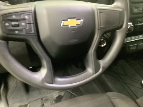 Used 2023 Chevrolet Silverado 1500 Custom w/ 2.7L Blackout Package AWD/4WD image 16