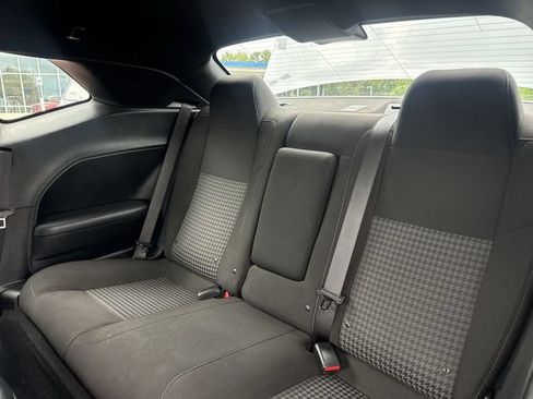 Used 2022 Dodge Challenger GT RWD image 25