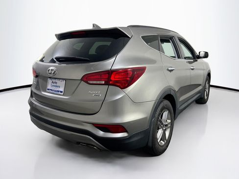Used 2017 Hyundai Santa Fe Sport AWD/4WD image 5