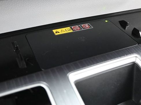 Used 2026 Toyota Sienna XLE AWD/4WD image 31