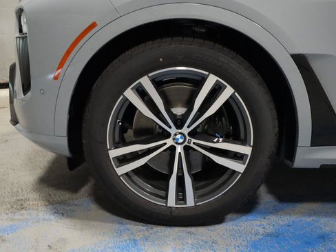 New 2027 BMW X7 xDrive40i w/ M Sport Package AWD/4WD image 37