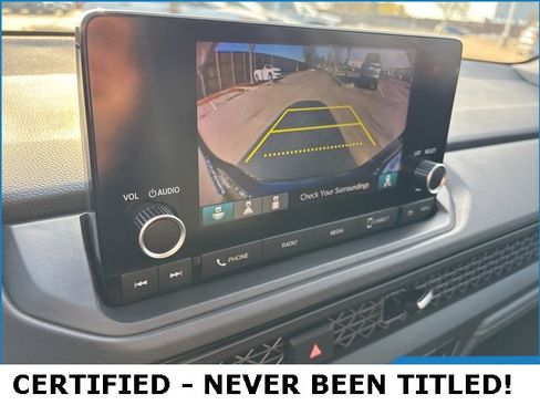 Used 2025 Honda Accord SE image 10