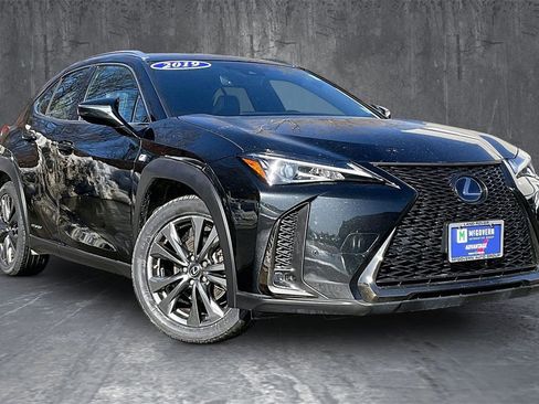 Used 2019 Lexus UX 250h F Sport w/ F Sport Premium Package image 3