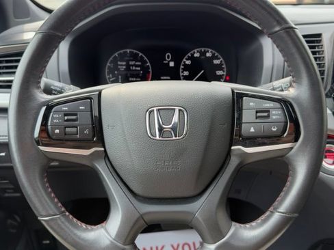 Used 2025 Honda Odyssey Sport-L image 18
