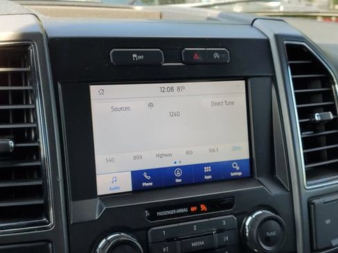 Used 2020 Ford F150 XLT w/ Equipment Group 302A Luxury AWD/4WD image 21