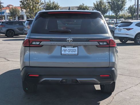New 2026 Toyota Grand Highlander AWD image 9