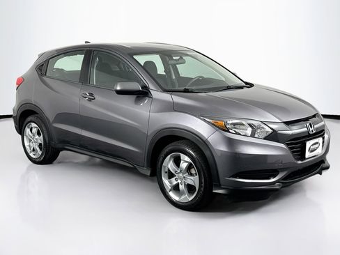 Used 2016 Honda HR-V LX image 2