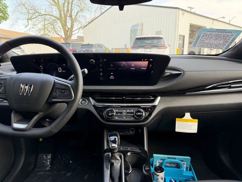 New 2026 Buick Envista Sport Touring image 17