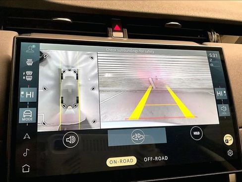 Certified 2025 Land Rover Discovery Sport S image 23