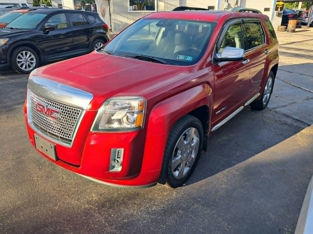 Used 2014 GMC Terrain Denali AWD/4WD image 2