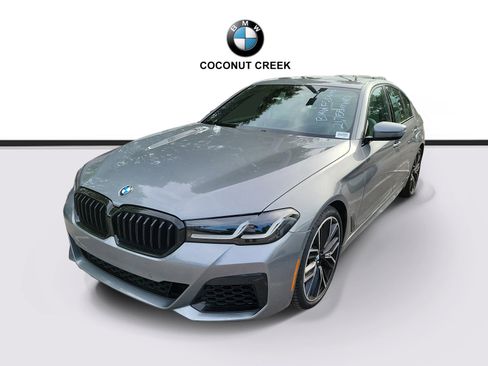 Certified 2023 BMW 540i w/ Executive Package RWD image 3