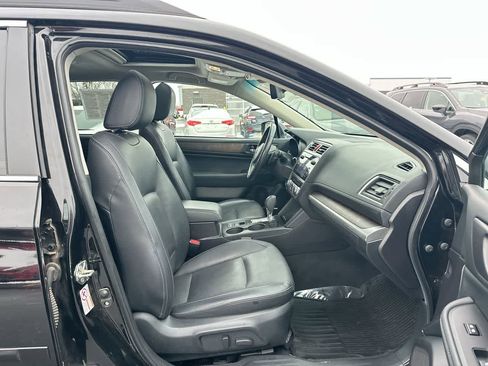 Used 2017 Subaru Outback 2.5i Limited image 27