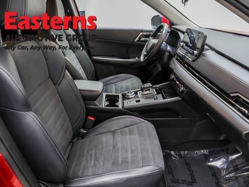 Used 2023 Mitsubishi Outlander SE image 23