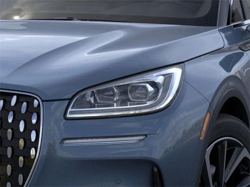 New 2025 Lincoln Corsair Reserve image 18