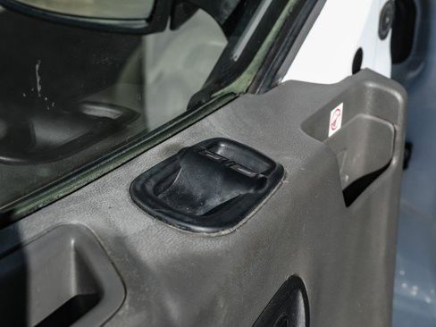 Used 2020 Ford Transit 250 Medium Roof image 38