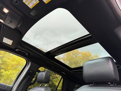 Used 2018 Ford Expedition Limited w/ Equipment Group 302A image 33