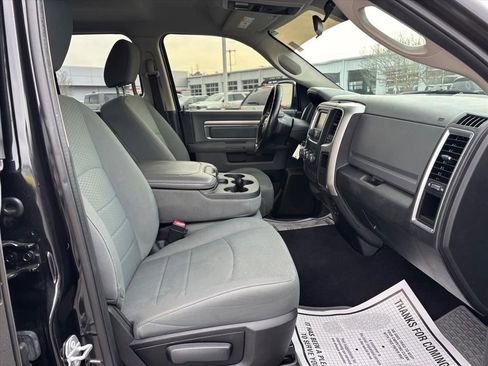 Used 2017 RAM 1500 Classic SLT image 14