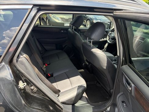 Used 2019 Subaru Outback 2.5i Limited AWD/4WD image 33