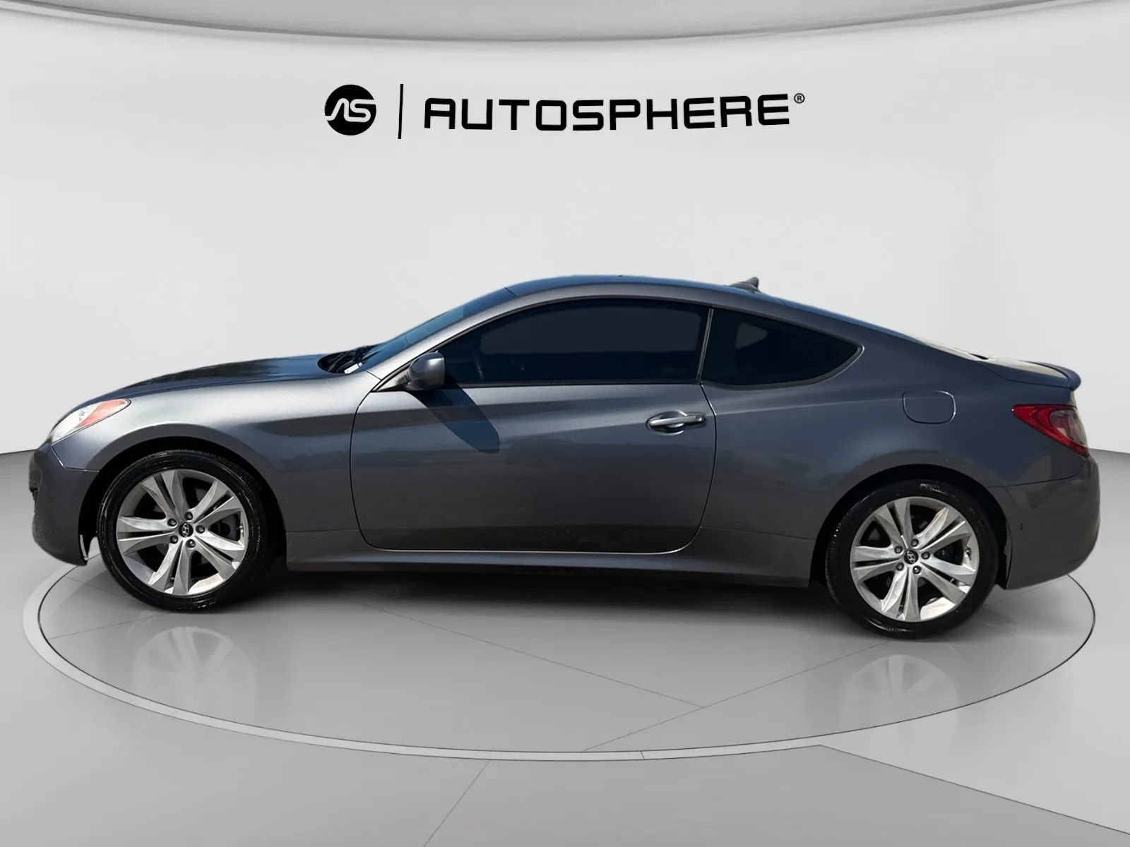 Used 2011 Hyundai Genesis 2.0T RWD image 4