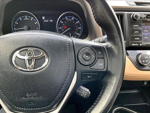 Used 2018 Toyota RAV4 XLE image 21