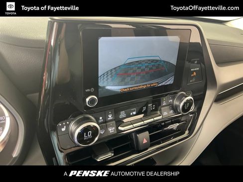 Certified 2026 Toyota Highlander XLE AWD/4WD image 33