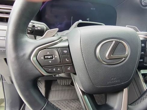 Used 2024 Lexus GX 550 w/ Cold Area Package AWD/4WD image 12