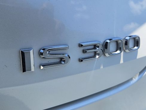 Certified 2025 Lexus IS 300 w/ Comfort Package RWD image 9