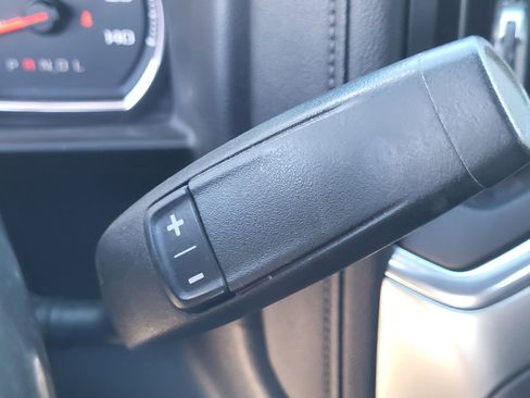 Used 2020 Chevrolet Silverado 1500 LT w/ All-Star Edition image 31