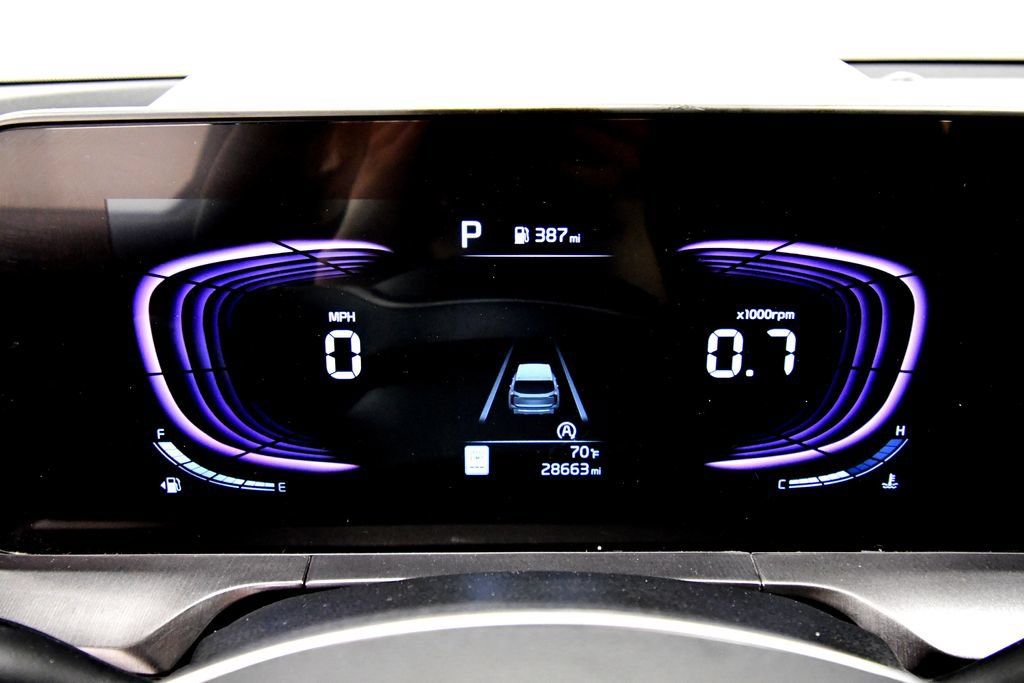 Certified 2024 Kia Telluride S w/ S Sunroof Package AWD/4WD image 23