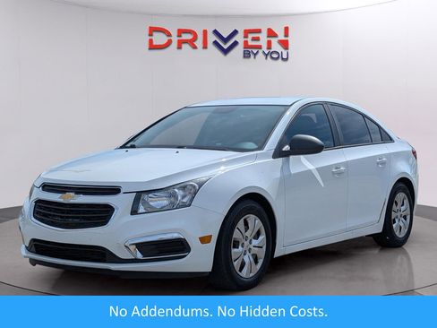 Used 2016 Chevrolet Cruze LS image 1