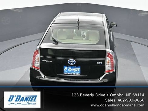Used 2013 Toyota Prius Three w/ Solar Roof Pkg FWD image 17