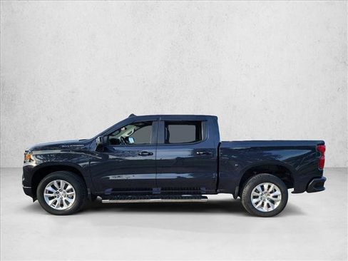 Used 2022 Chevrolet Silverado 1500 Custom image 8