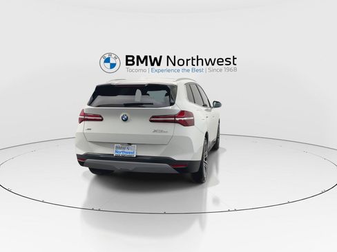 Used 2026 BMW X3 xDrive30i w/ Convenience Package AWD/4WD image 2