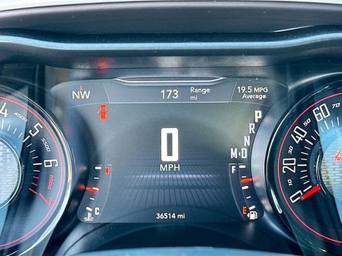 Used 2021 Dodge Challenger GT w/ Plus Package image 12