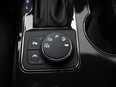 Used 2023 Chevrolet Blazer RS w/ Driver Confidence II Package image 33