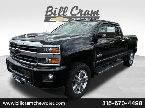 Used 2018 Chevrolet Silverado 2500 High Country AWD/4WD image 11