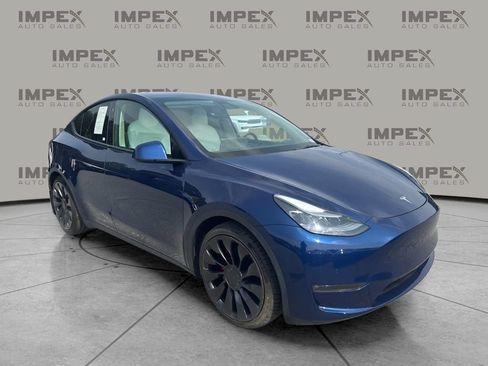 Used 2022 Tesla Model Y Performance AWD/4WD image 4