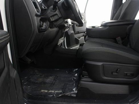 Used 2024 RAM 2500 Big Horn w/ Safety Group image 16