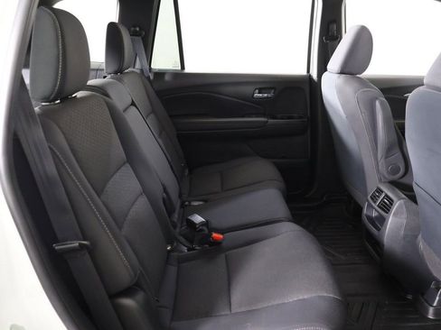 Used 2021 Honda Passport Sport image 31